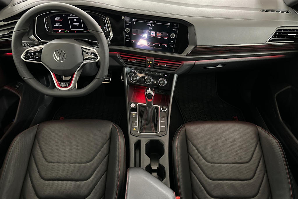 Thumbnail: 2022 Volkswagen Jetta - 2