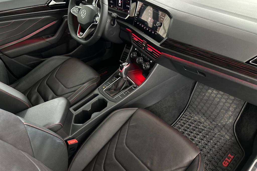 Thumbnail: 2022 Volkswagen Jetta - 10