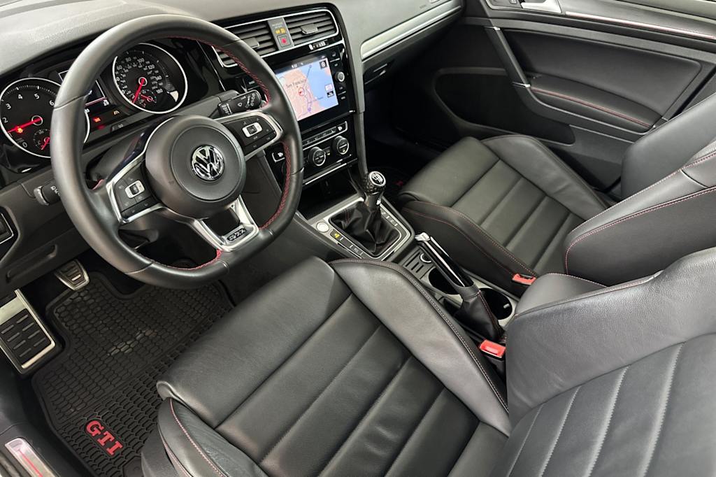 Thumbnail: 2019 Volkswagen Golf - 8