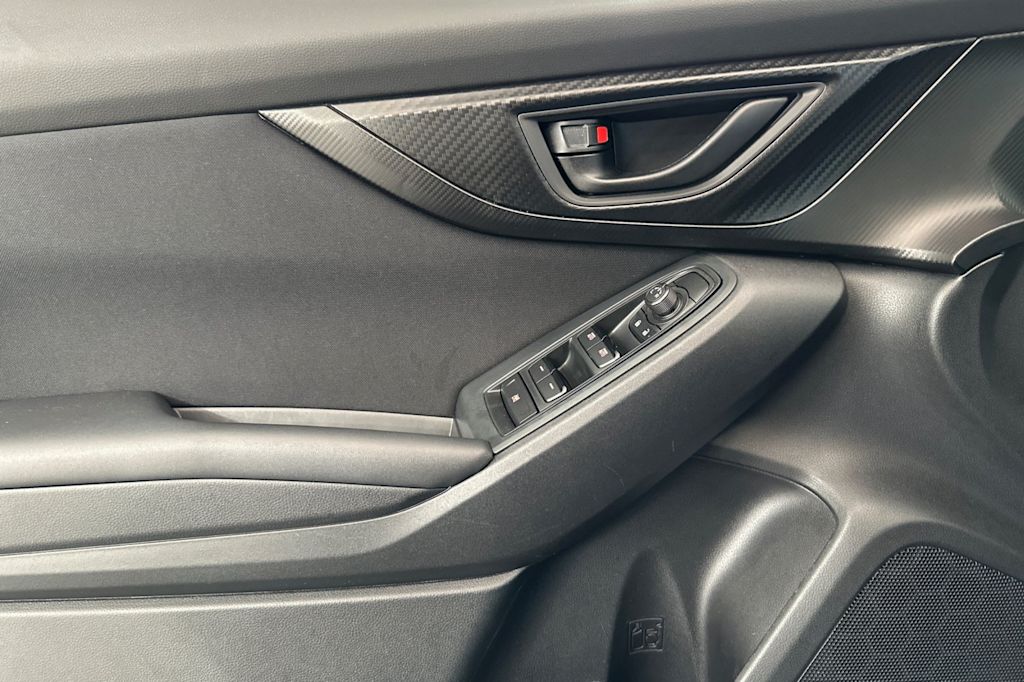 2017 Subaru Impreza Premium 21