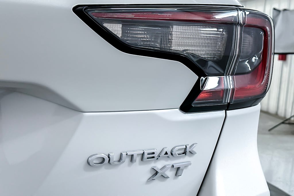 2024 Subaru Outback Limited 28