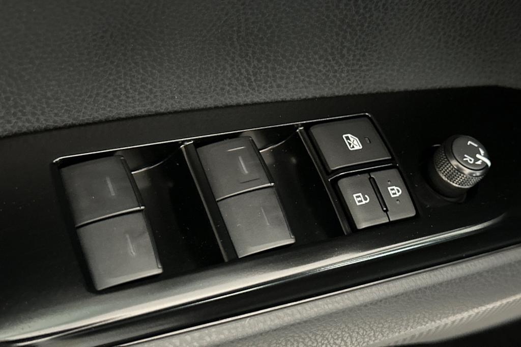 Thumbnail: 2026 Toyota Camry - 21