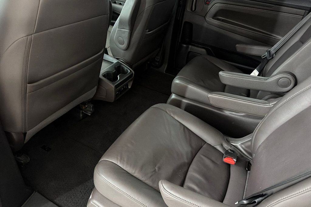 Thumbnail: 2019 Honda Odyssey - 10