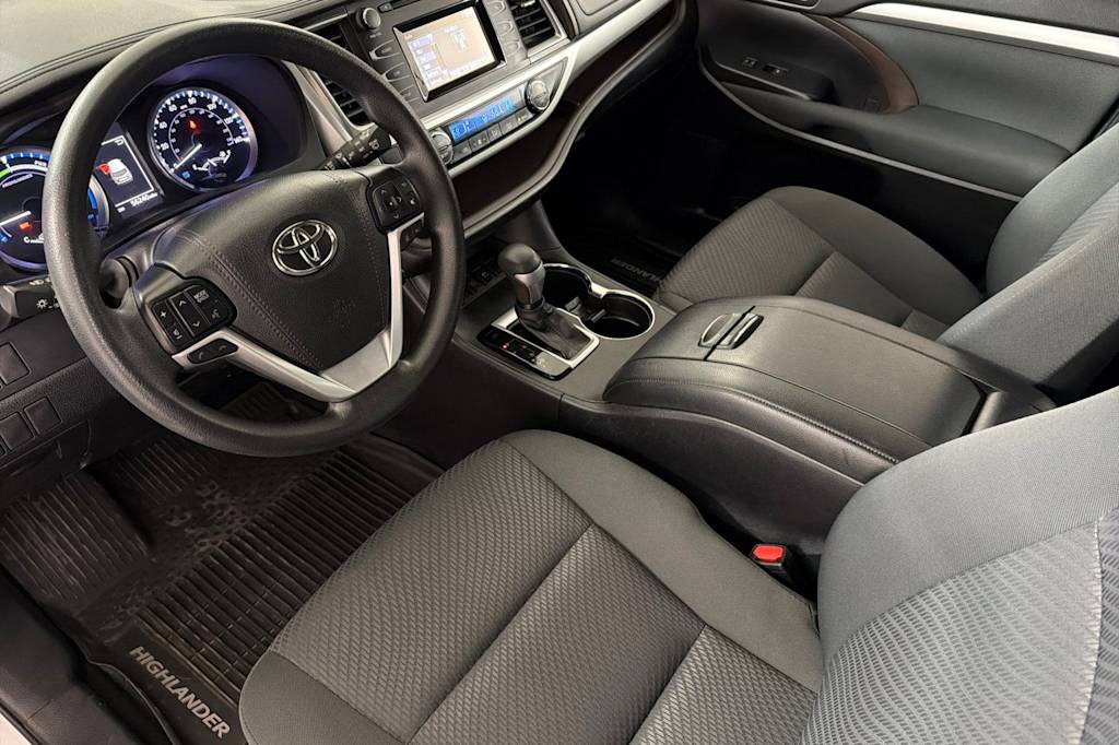Thumbnail: 2019 Toyota Highlander - 9