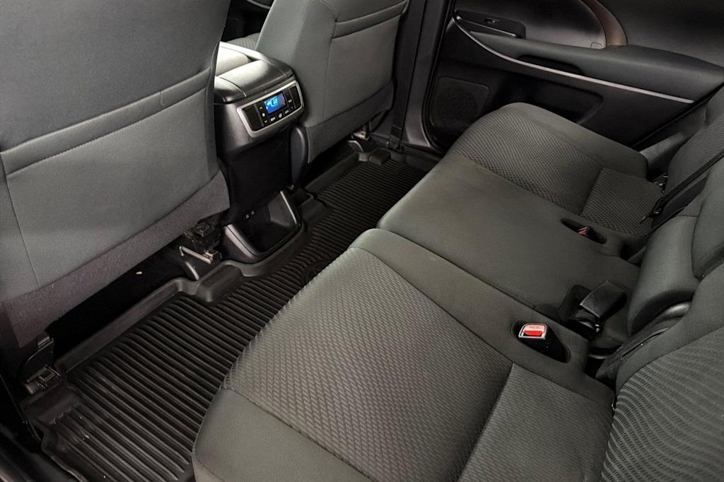 Thumbnail: 2019 Toyota Highlander - 10