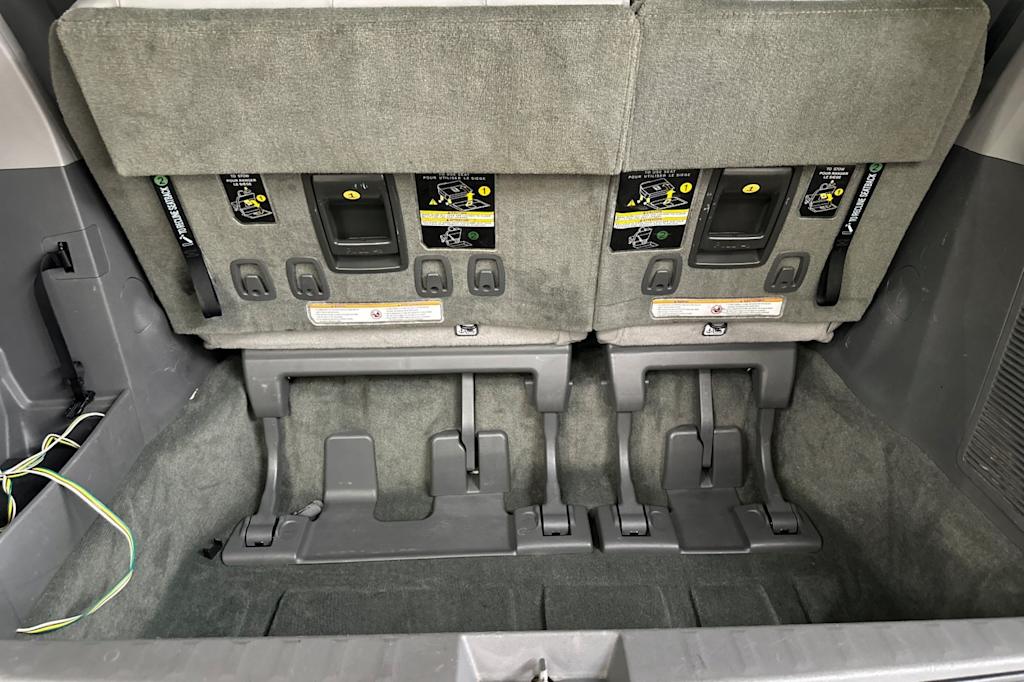 Thumbnail: 2017 Toyota Sienna - 15