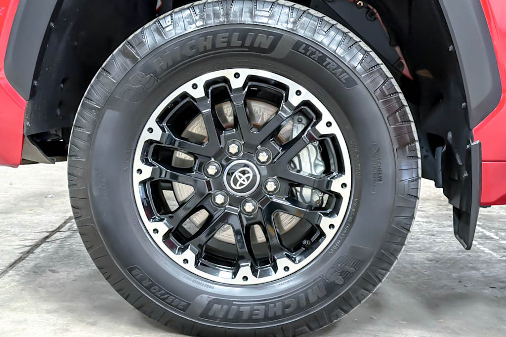 Thumbnail: 2025 Toyota Tundra - 7