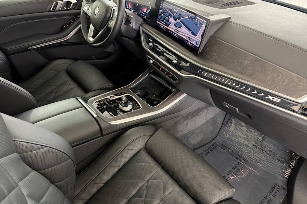Thumbnail: 2024 BMW X5 - 12