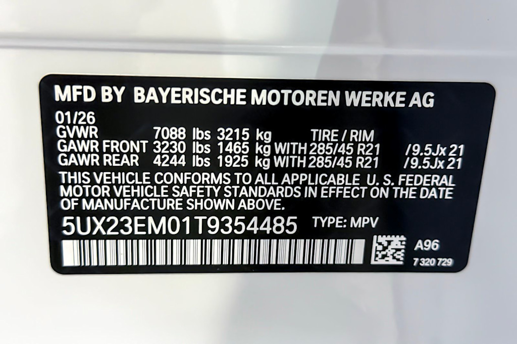 Thumbnail: 2026 BMW X7 - 16