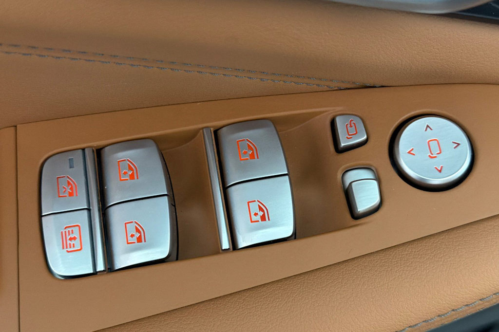 Thumbnail: 2026 BMW X7 - 22