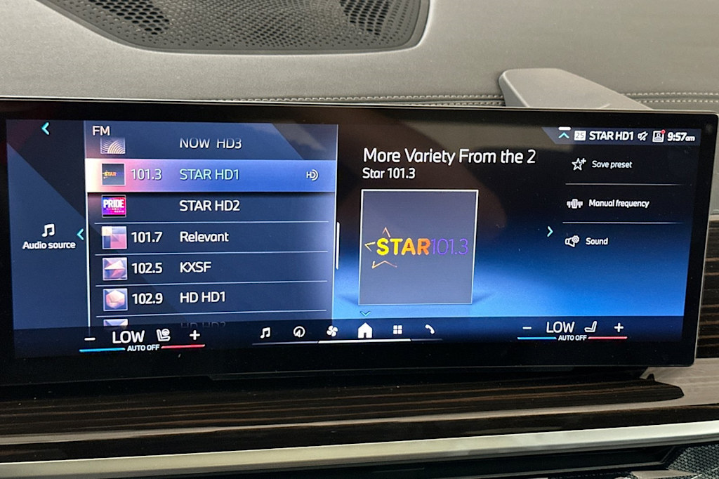 Thumbnail: 2025 BMW X7 - 14