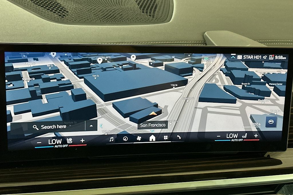 Thumbnail: 2025 BMW X7 - 23