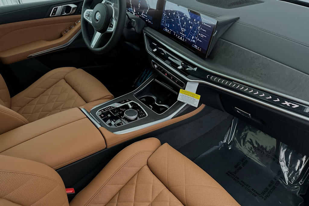 2024 BMW X7 xDrive40i 12