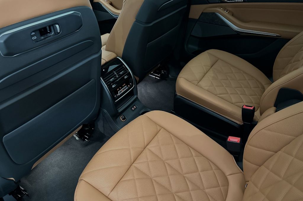 2024 BMW X7 xDrive40i 10