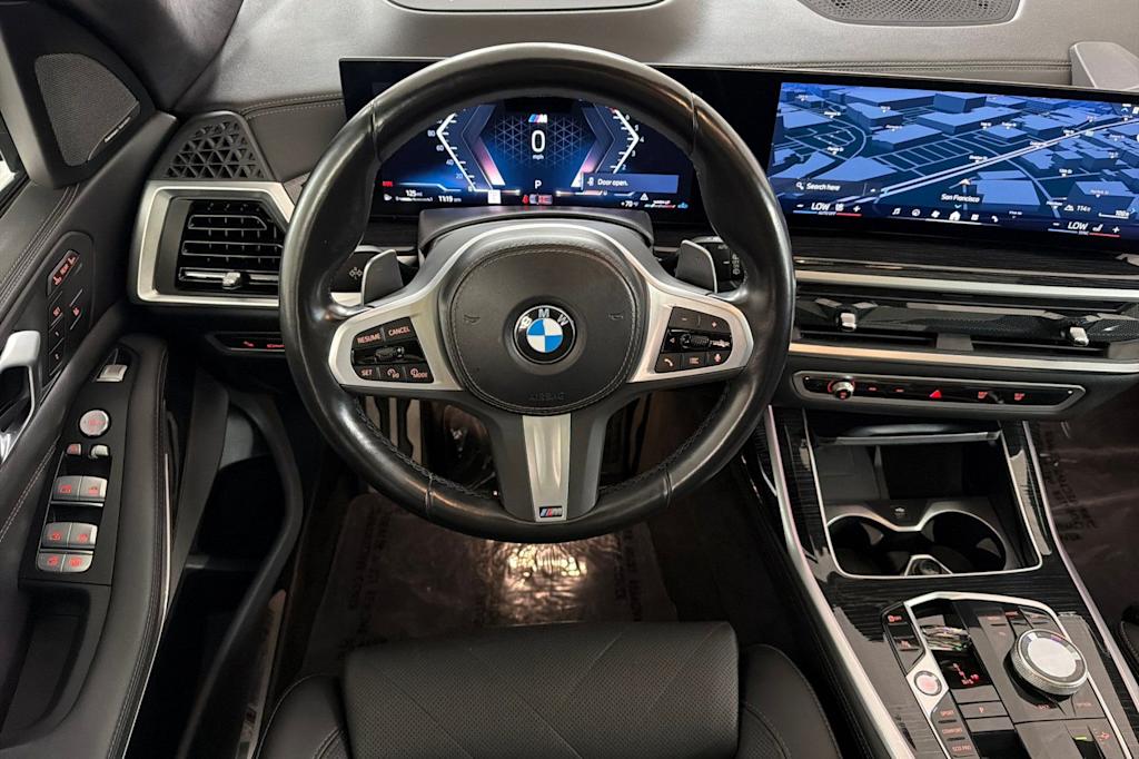 Thumbnail: 2024 BMW X7 - 11