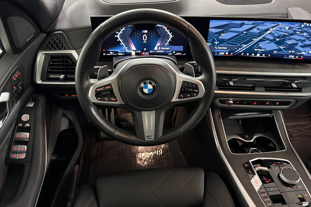 Thumbnail: 2024 BMW X7 - 10