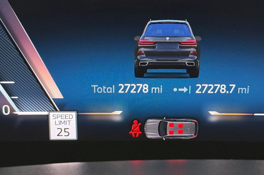 Thumbnail: 2024 BMW X7 - 27