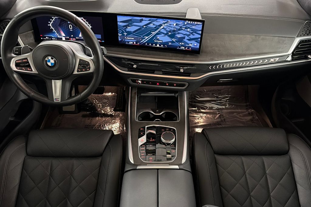 Thumbnail: 2024 BMW X7 - 2