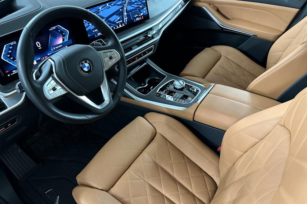 Thumbnail: 2025 BMW X7 - 9