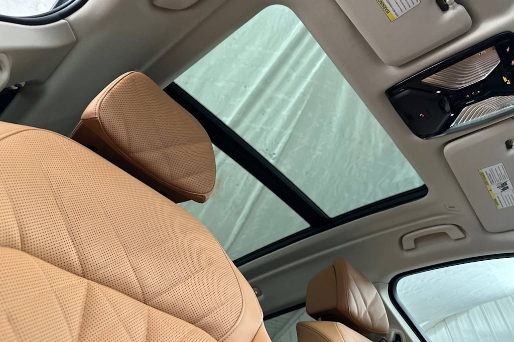 Thumbnail: 2025 BMW X7 - 23