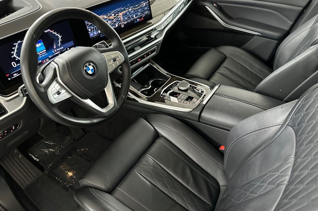 Thumbnail: 2023 BMW X7 - 9