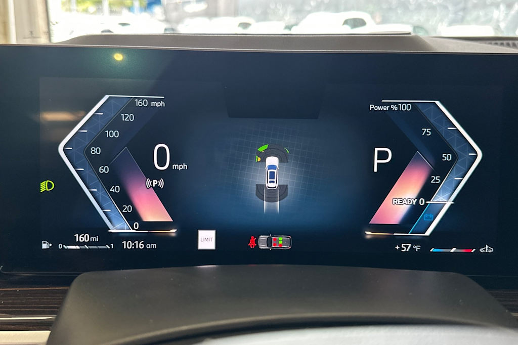 2025 BMW X7 xDrive40i 15