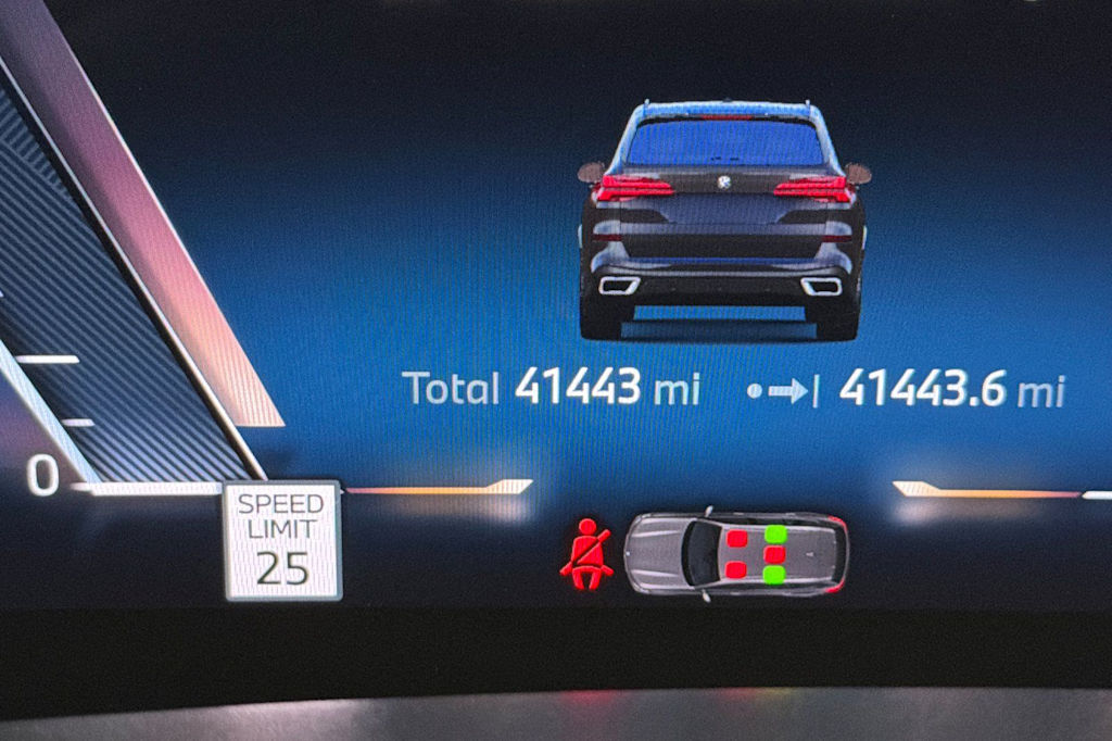 Thumbnail: 2024 BMW X5 - 28