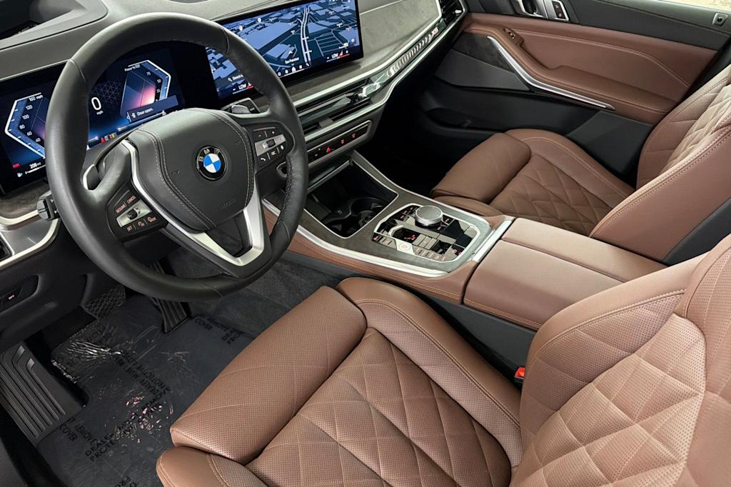 Thumbnail: 2026 BMW X5 - 9