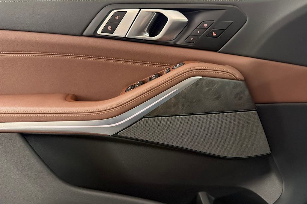 Thumbnail: 2026 BMW X5 - 22