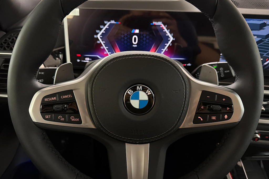 Thumbnail: 2026 BMW X5 - 27