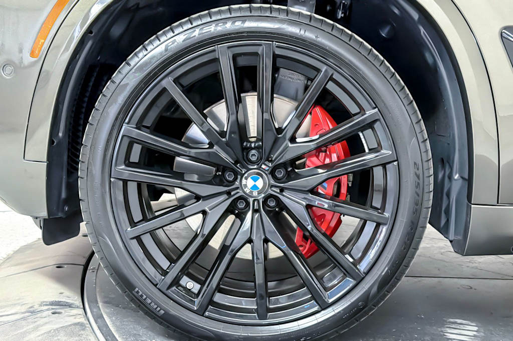 Thumbnail: 2026 BMW X5 - 8