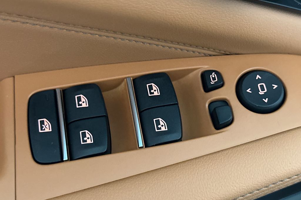 Thumbnail: 2026 BMW X5 - 22
