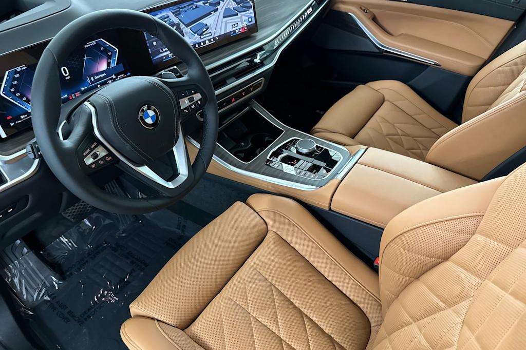 Thumbnail: 2026 BMW X5 - 9