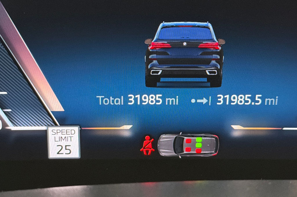 Thumbnail: 2024 BMW X5 - 28