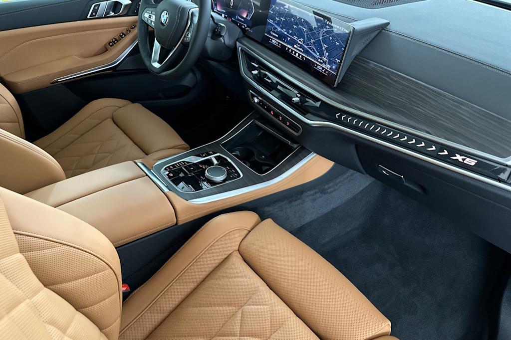 Thumbnail: 2026 BMW X5 - 12