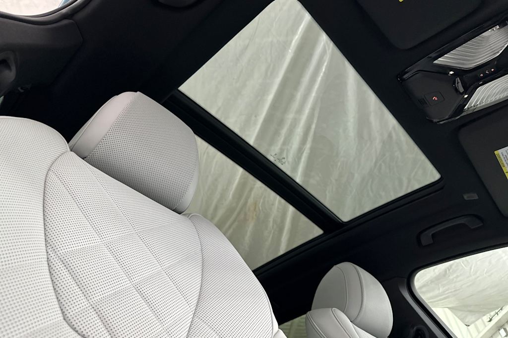 Thumbnail: 2024 BMW X5 - 23