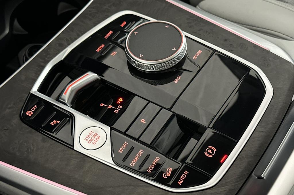 Thumbnail: 2024 BMW X5 - 14