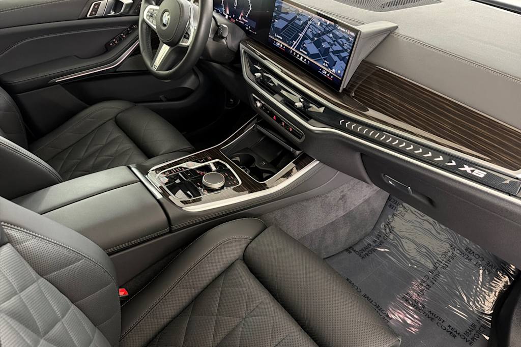 Thumbnail: 2026 BMW X5 - 12
