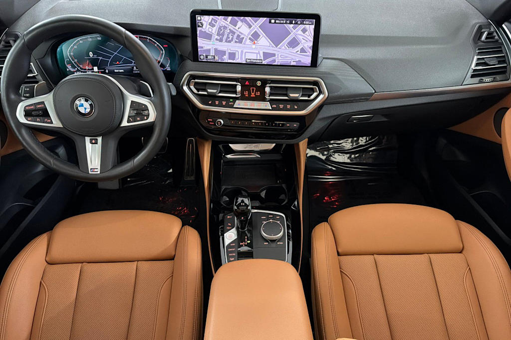 Thumbnail: 2023 BMW X4 - 2