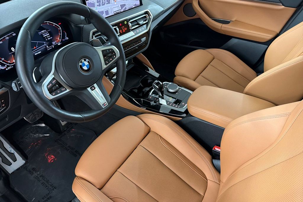 Thumbnail: 2023 BMW X4 - 10