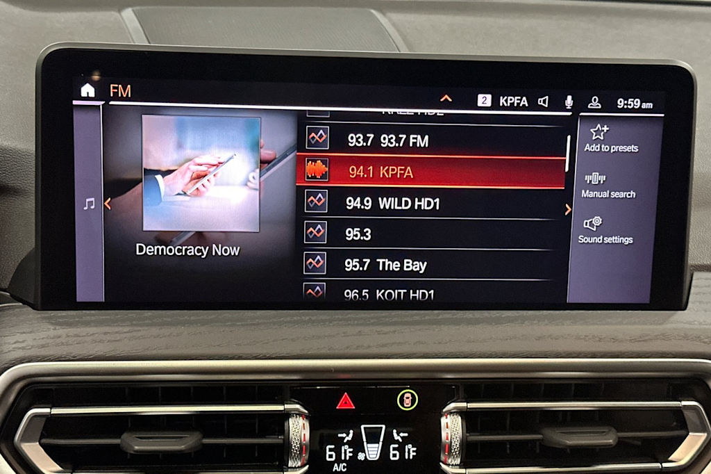 Thumbnail: 2023 BMW X4 - 14