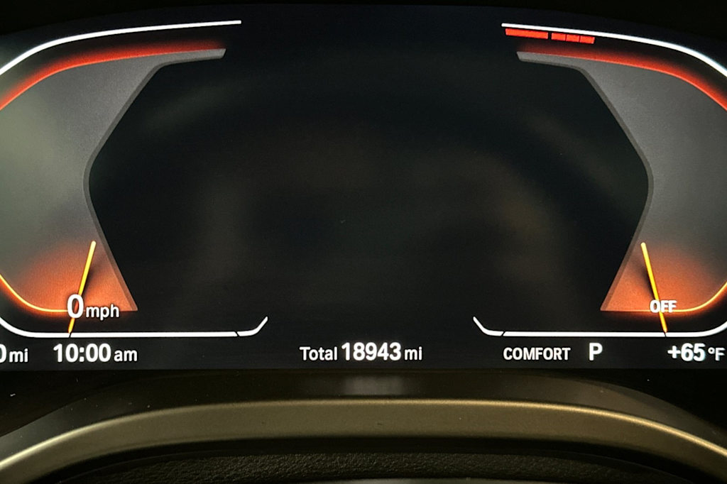 Thumbnail: 2023 BMW X4 - 16