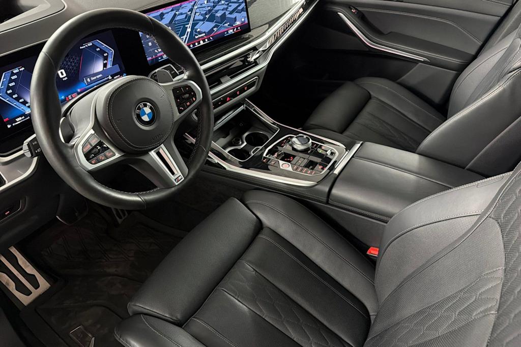 Thumbnail: 2024 BMW X7 - 9