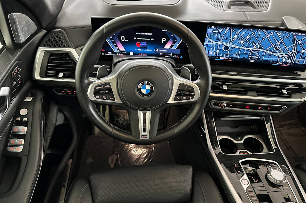 Thumbnail: 2023 BMW X7 - 10