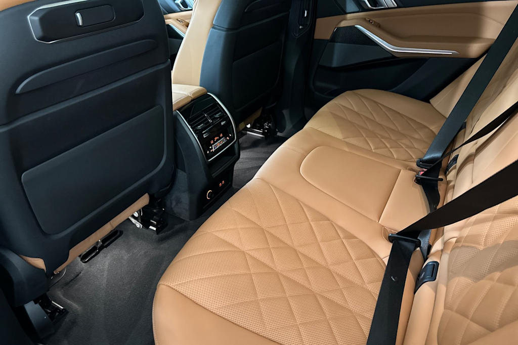 Thumbnail: 2024 BMW X5 - 10