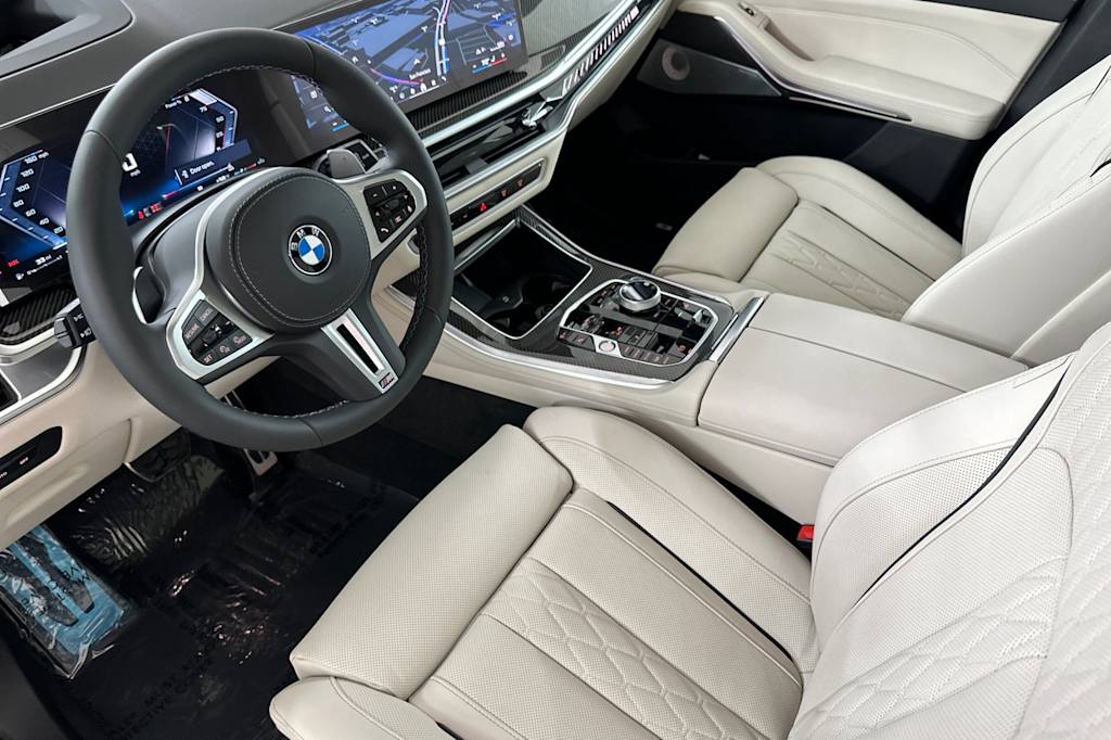 Thumbnail: 2026 BMW X5 - 10