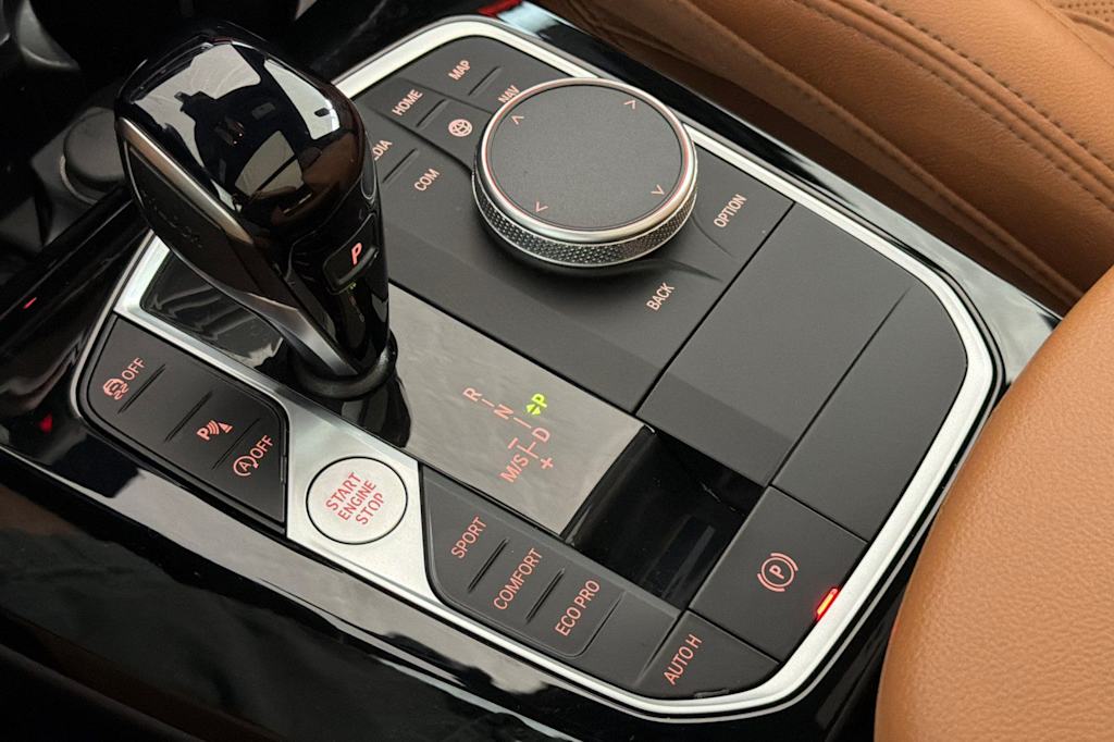 Thumbnail: 2023 BMW X3 - 14