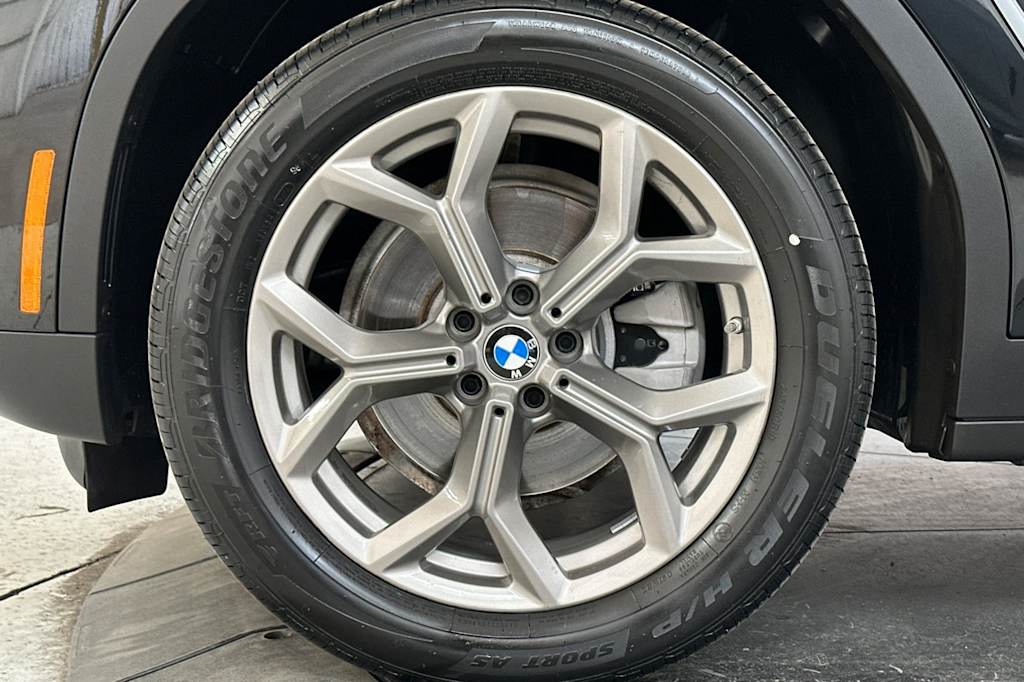 2022 BMW X3 sDrive30i 8