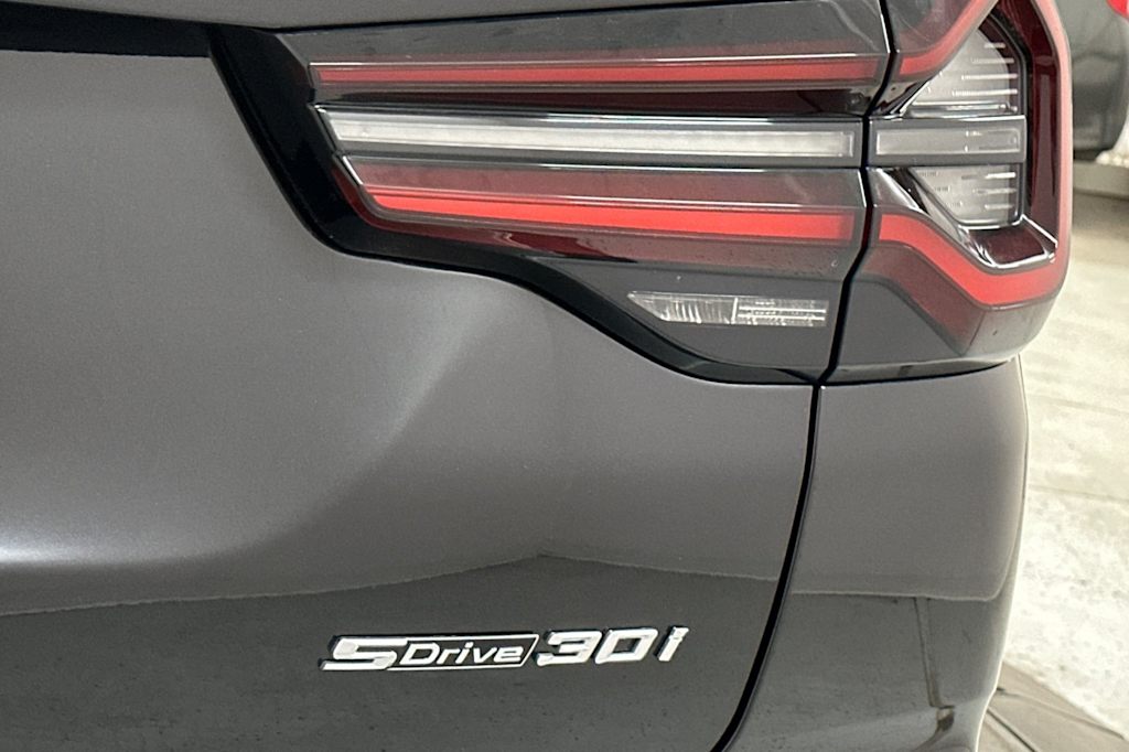 2022 BMW X3 sDrive30i 7