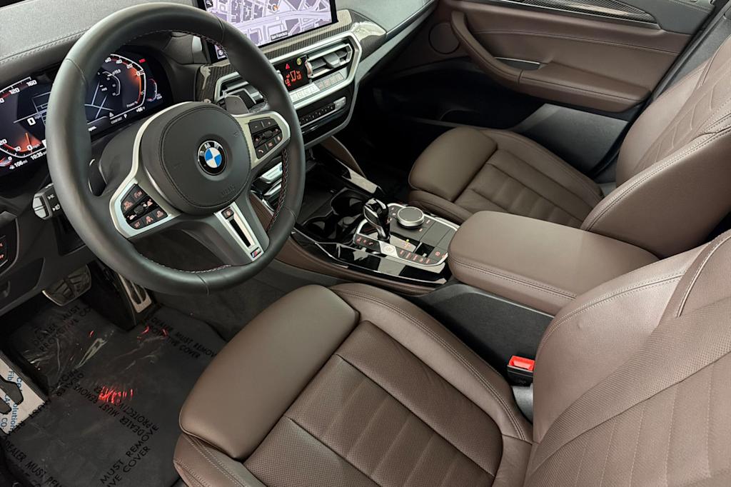 Thumbnail: 2025 BMW X4 - 10